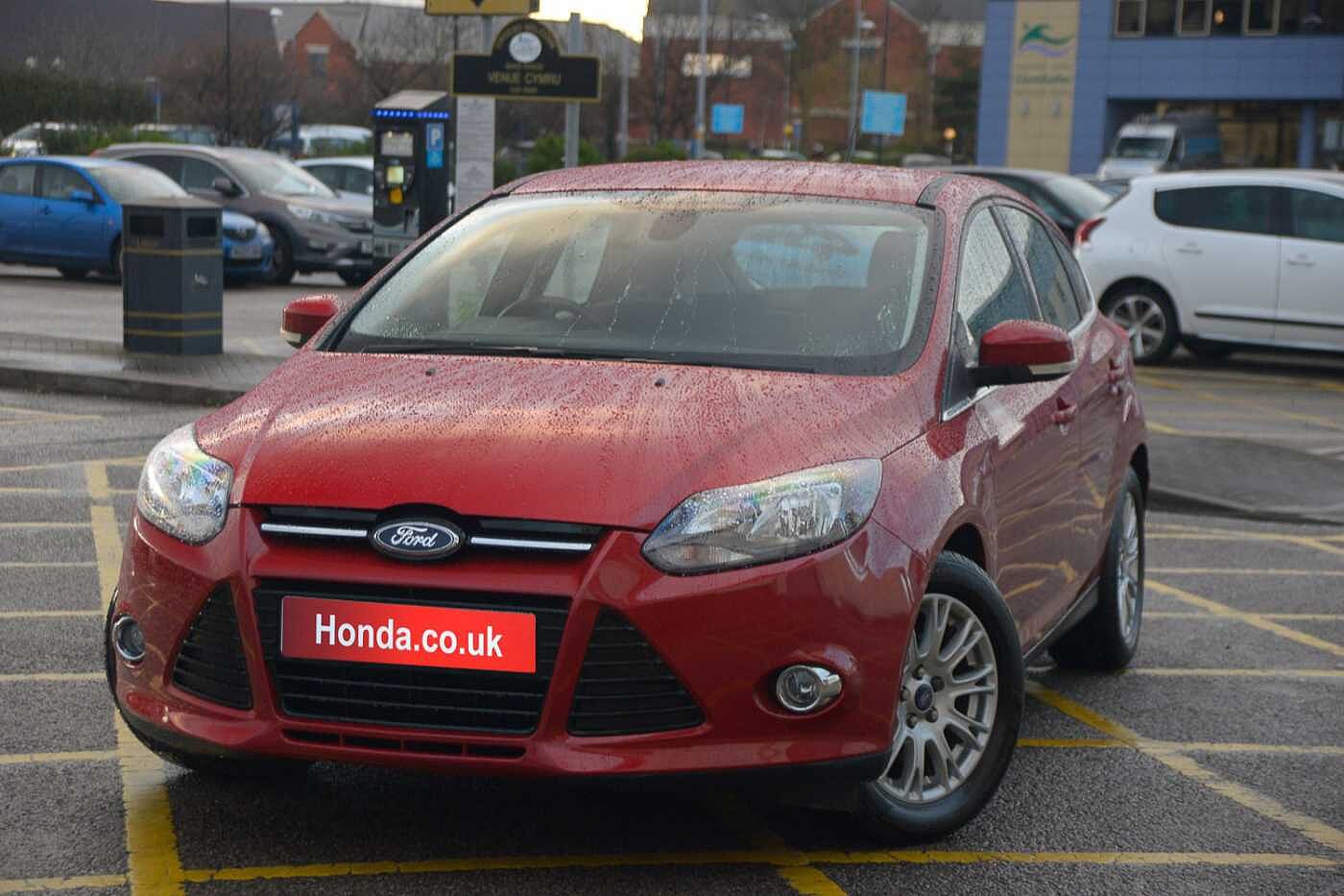Ford Focus 1.6 Ti Vct 125 Ps Ford Focus 1.6 TI-VCT (125ps) Titanium 5-Door Hatchback North Wales Honda