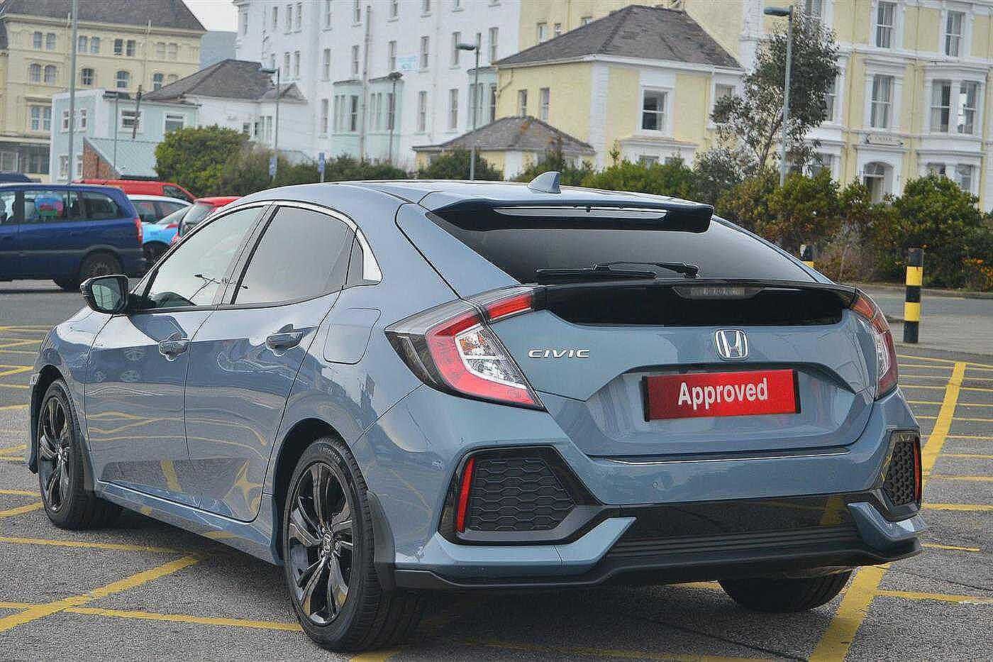 81 Civic Centre Car Licence Gratis Terbaik