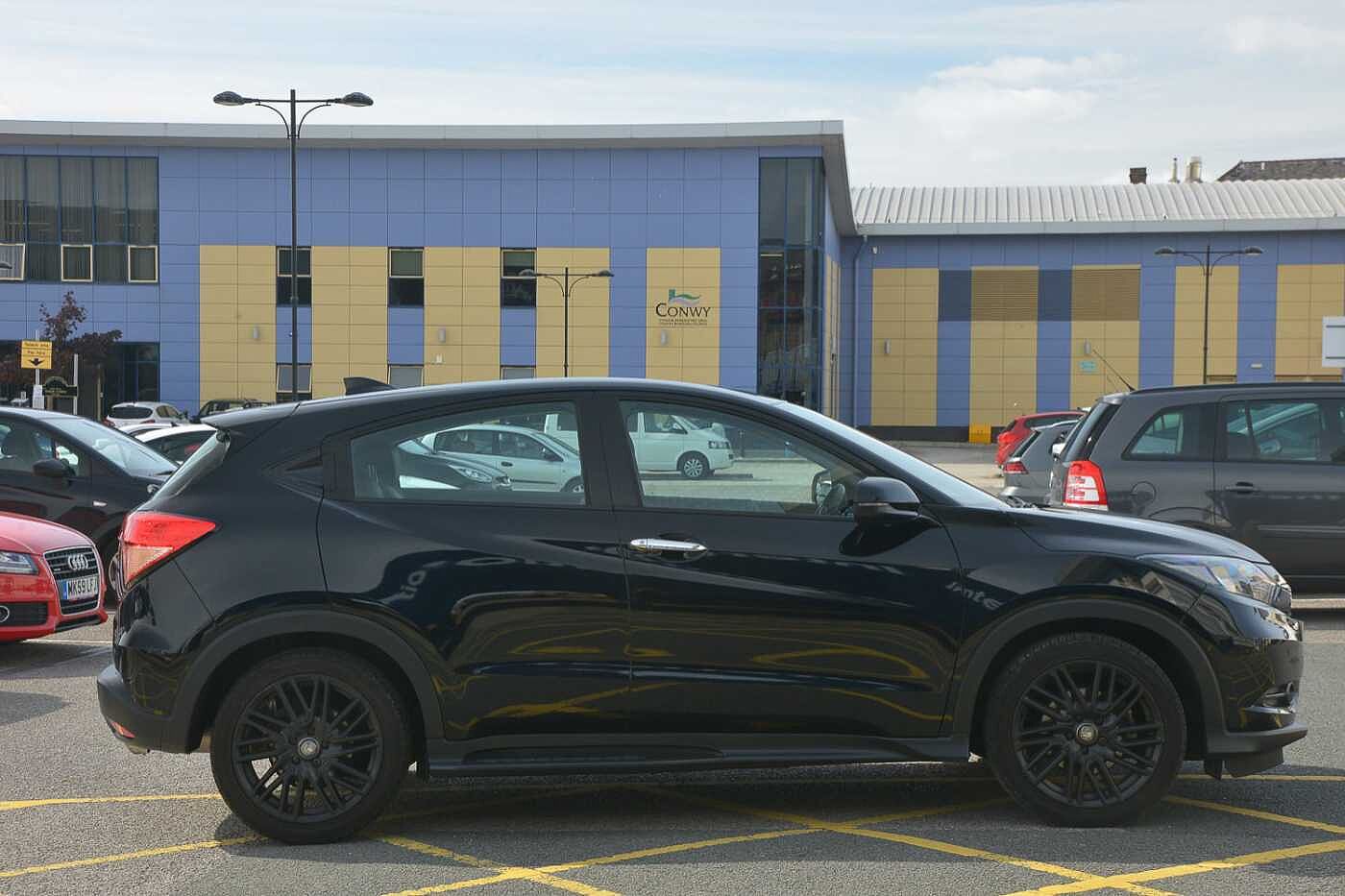 Honda HRV 1.5 IVTEC Black Edition (s/s) 5Door North Wales Honda