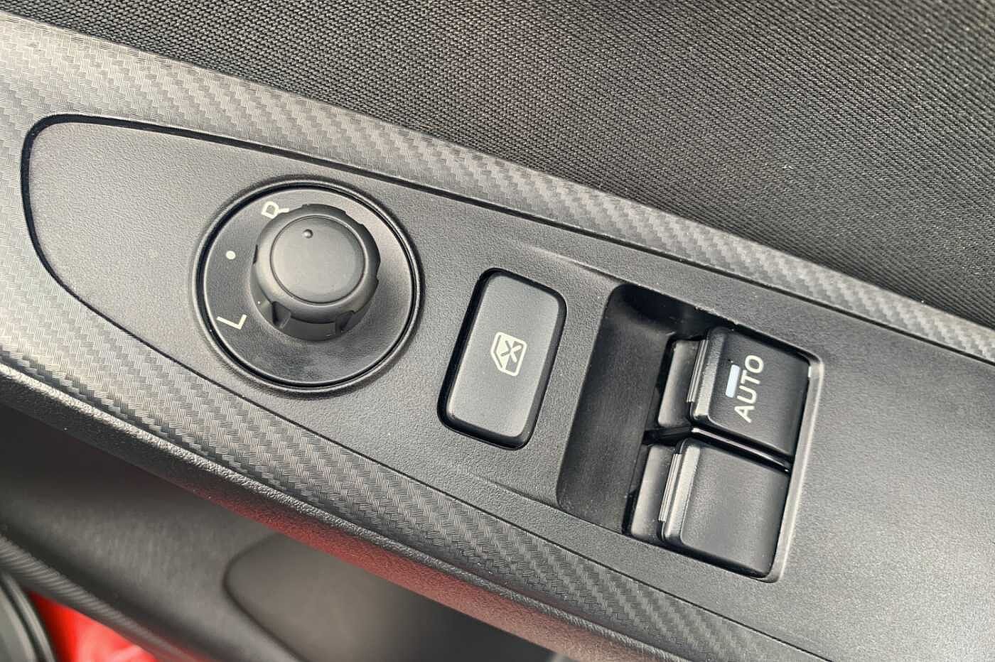 Mazda 2 1.5 SE SKYACTIV-G (s/s) 5-Door Hatchback 1.5 SE North Wales Honda