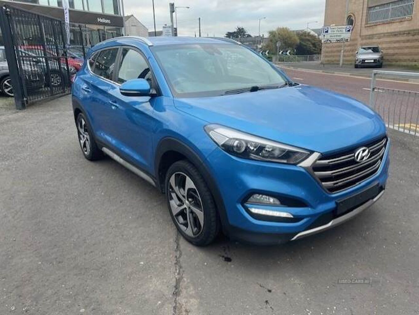 Hyundai Tucson Crossover 5 Doors Automatic Diesel Blue | Hyundai Motor