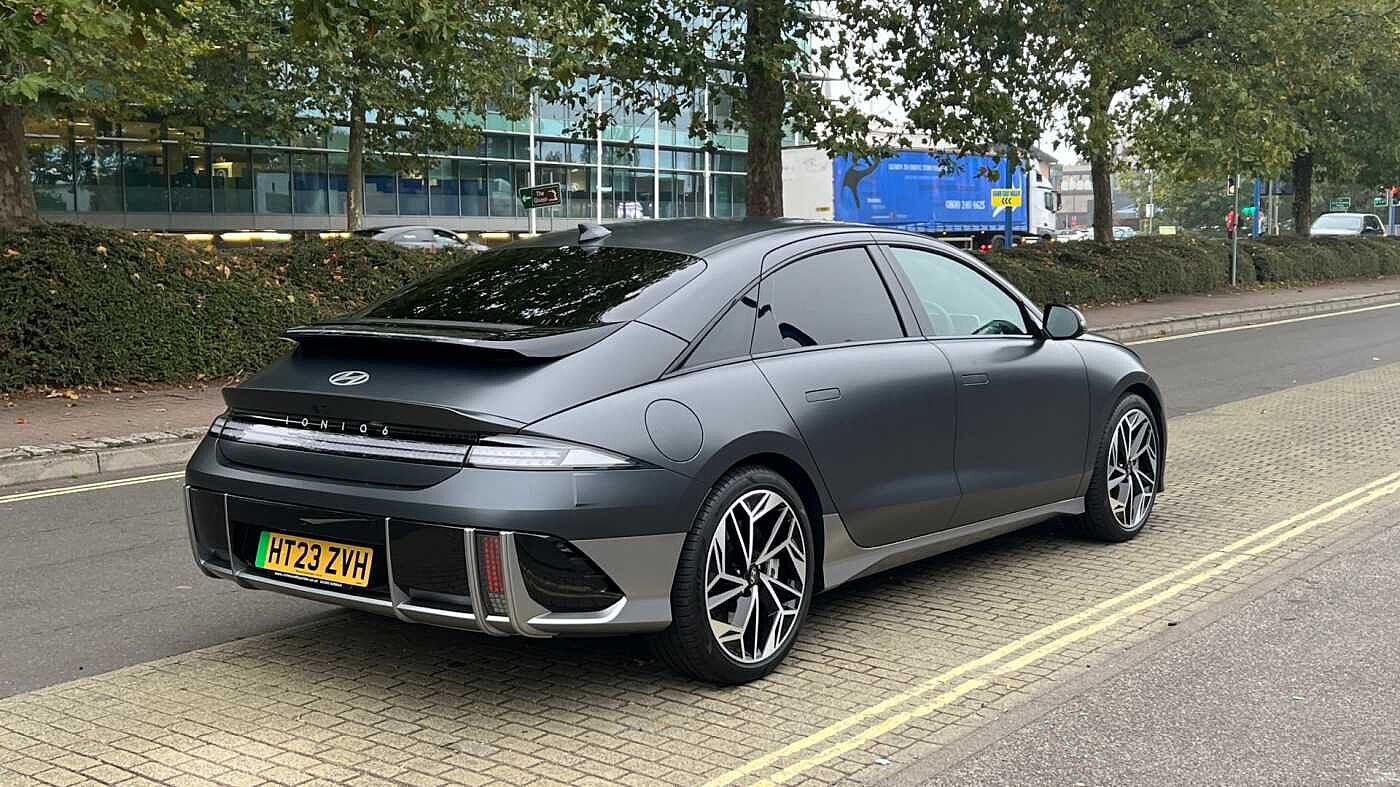 Hyundai IONIQ 6 Saloon 4 Doors Automatic Electric Nocturne Grey Matte