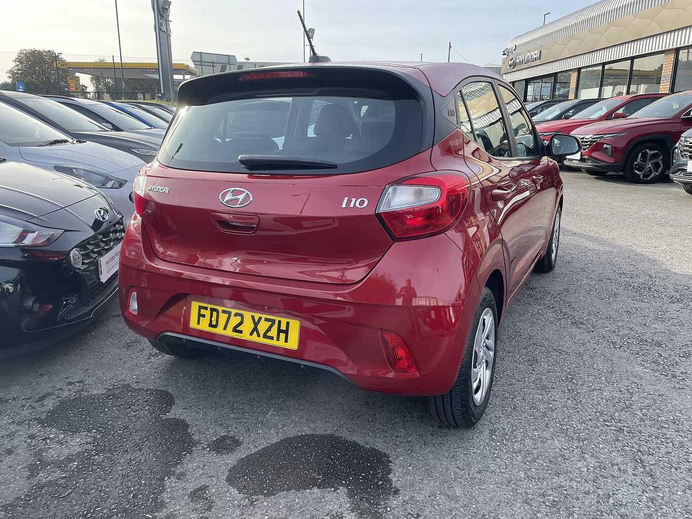 Hyundai i10 Hatchback 5 Doors Manual Petrol Dragon Red | Hyundai Motor ...