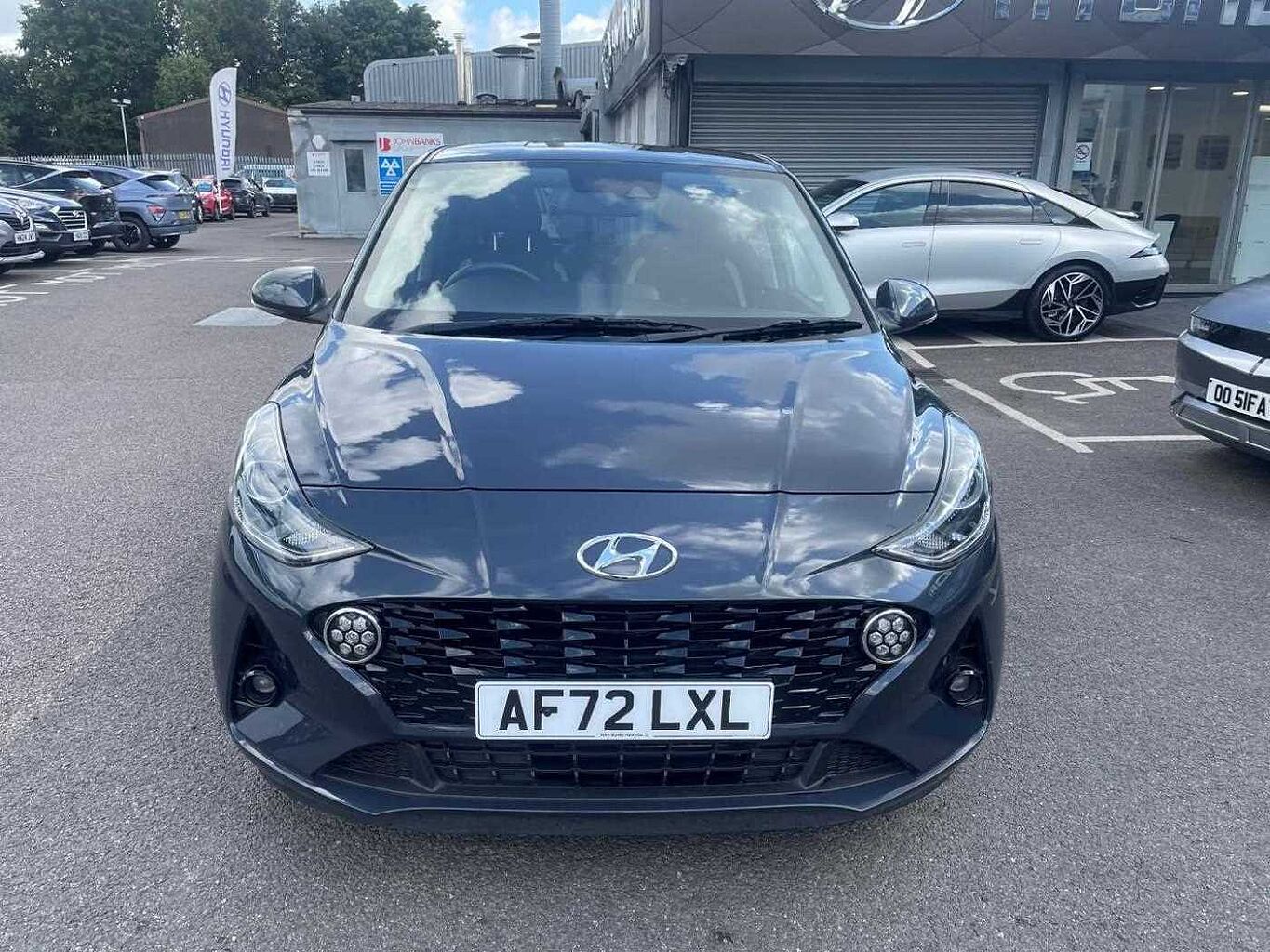 Hyundai i10 Hatchback 5 Doors Automatic Petrol Aurora Grey 